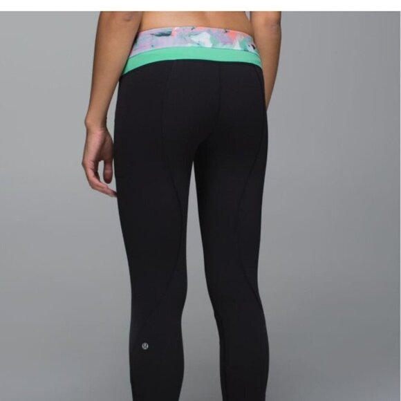 Lululemon Inspire Tight II (Mesh) Black / Blushed Illusion Multi / Menthol sz 4 - Picture 2 of 13